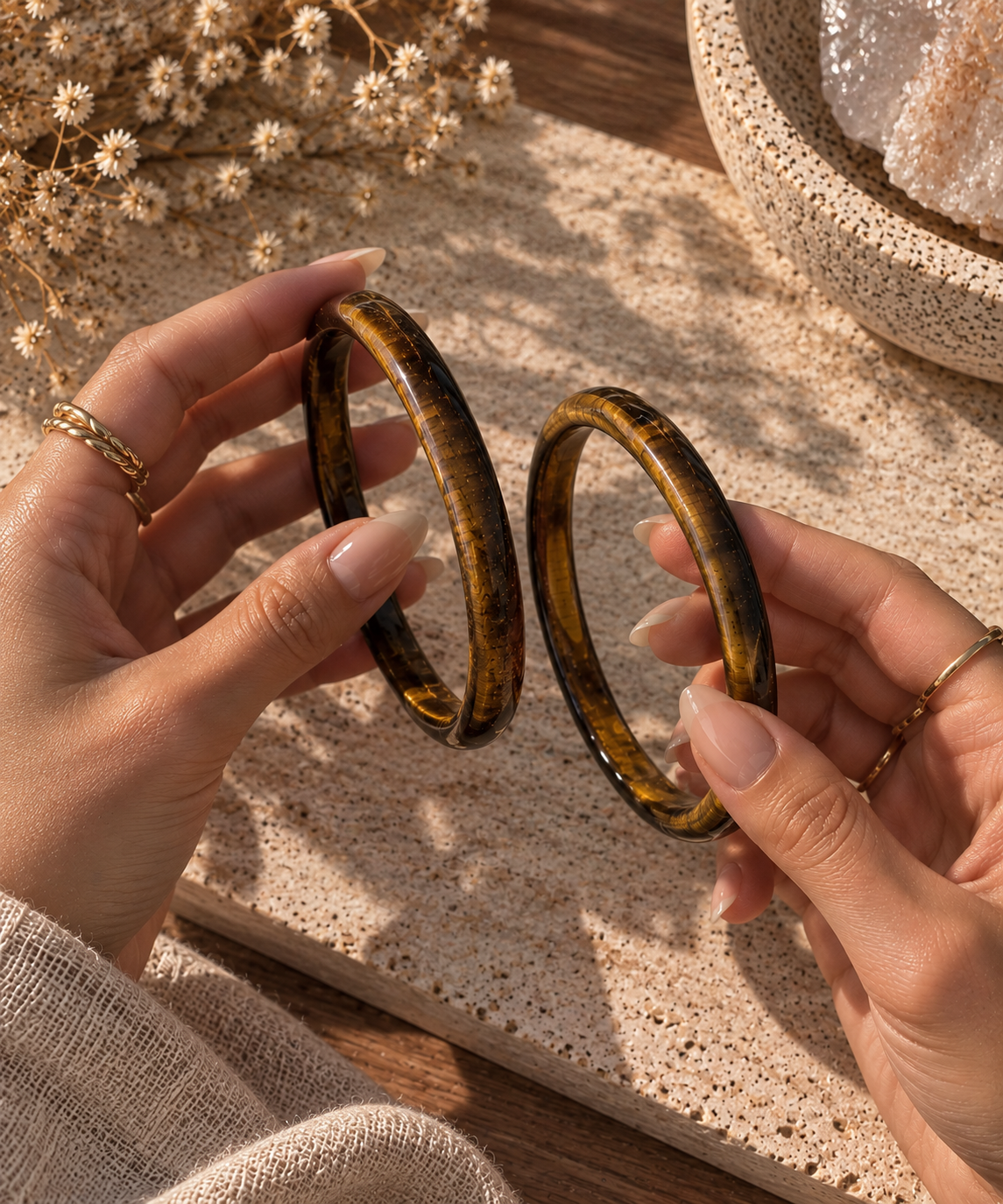 Natural Tiger Eye Bangle - The Sol